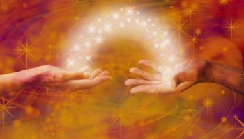 Lo stretto legame tra fede e fiducia (Enzo Bianchi)