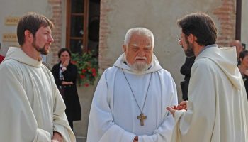 Caso Bose: comunicato del delegato pontificio padre Amedeo Cencini per una “corretta comprensione degli eventi“