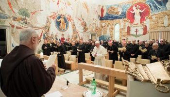 Padre Raniero Cantalamessa: «Da 40 anni predico ai Papi»