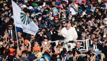 Movimenti ecclesiali e papa Francesco (di Paolo Scarafoni e Filomena Rizzo)
