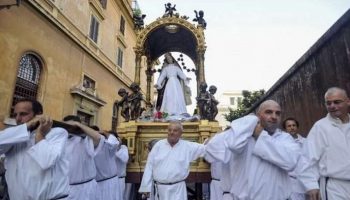 Meridione: ripensare la pietà popolare (di Giuseppe Lorizio)