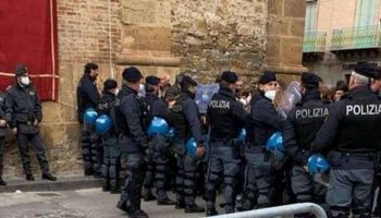 Piazza Armerina. Minacce al vescovo: la processione si fa come diciamo noi o non si fa