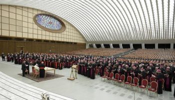 Cei, si sceglie il nuovo presidente. Il Papa: sentitevi liberi