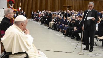 SPONTANEITÀ E COMMOZIONE ALLA FESTA DI FC IN AULA NERVI