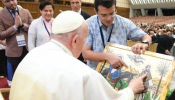 In occasione del III Congresso internazionale Papa Francesco invita i catechisti a rendere adeguata la comunicazione della fede:  “Il catechismo non è un’ora di scuola ma esperienza viva”