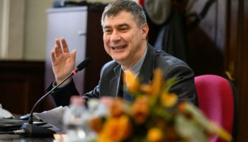 Monsignor Repole: “Mi confronterò con loro sul senso della vita”.Stasera il primo incontro in Cattedrale: “Venite e vedrete” (di Domenico Agasso)