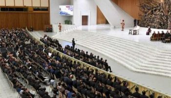 Carrierismo, tenerezza, pornografia… cosa ha detto il Papa ai seminaristi