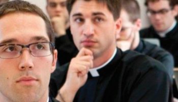 Un convegno internazionale dal 6 al 10 febbraio. Formazione permanente dei sacerdoti