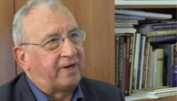 Guardare con occhi affinati dentro questo tempo di attesa (don Vincenzo Arnone)