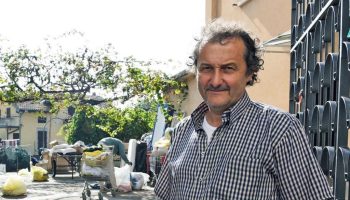 Como si schiera con don Giusto (dopo l’attacco del sindaco)